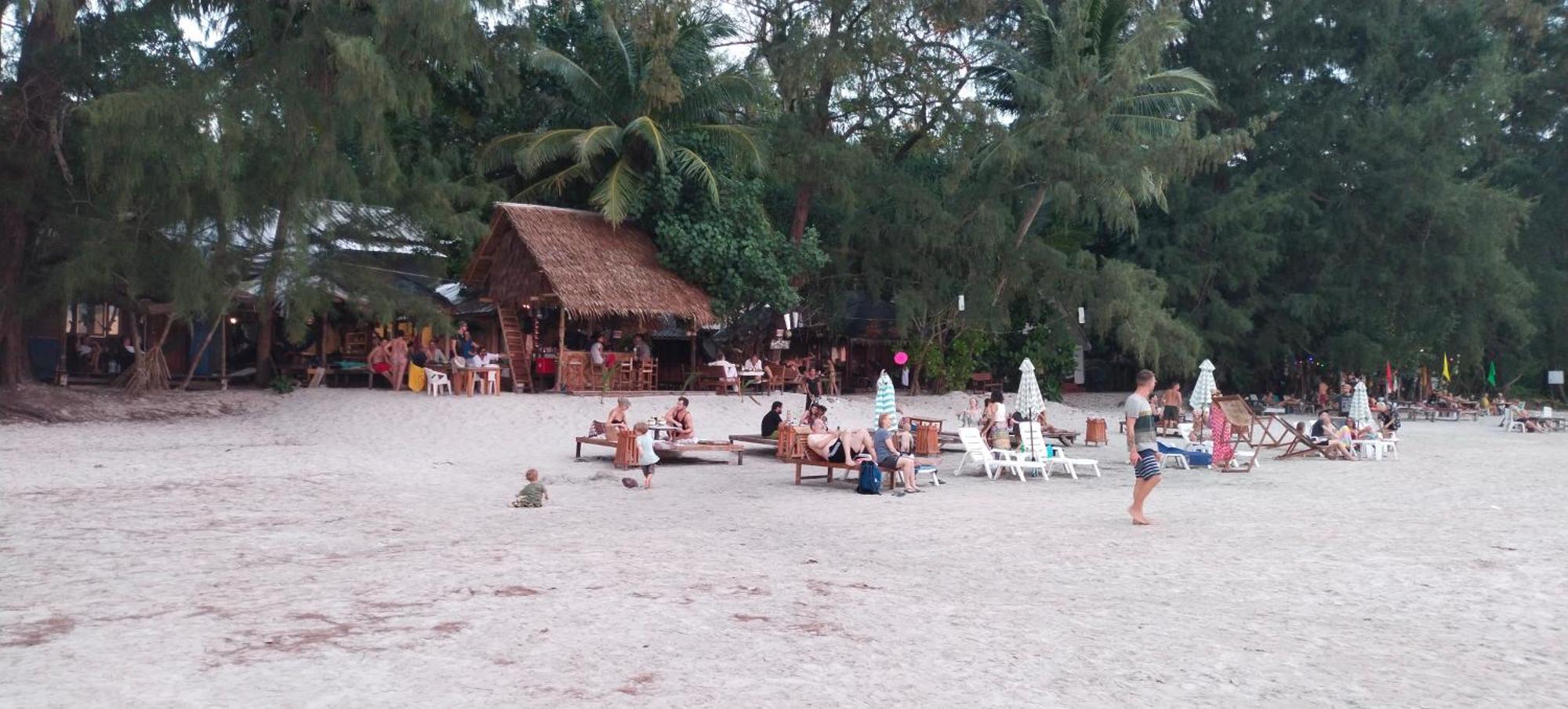 Lazy Hut Hotel Koh Phayam Eksteriør billede